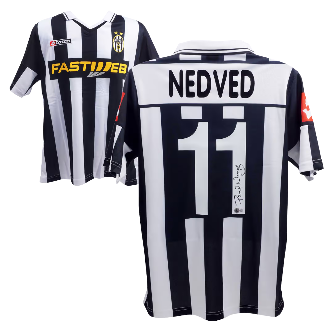 Pavel Nedved Signed Juventus FC Soccer Jersey #11 with Beckett Witness Pavel Nedved Signed Juventus FC Soccer Jersey #11 with Beckett Witness