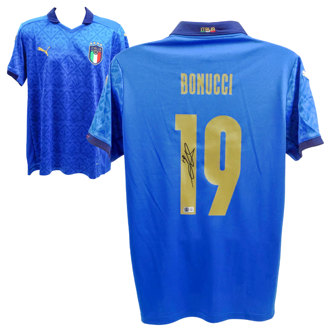 Leonardo Bonucci Signed Italy FC Home Soccer Jersey #19 with Beckett Witness