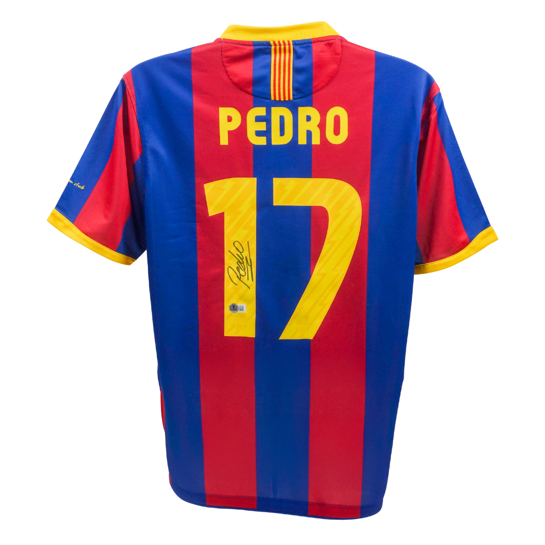 Pedro Signed FC Barcelona Home Soccer Jersey #17 with Beckett COA