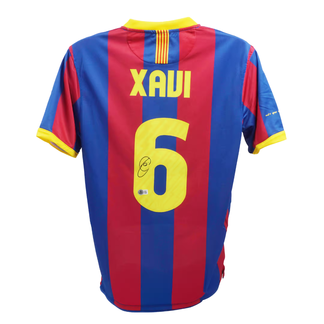 Xavi Hernandez Signed FC Barcelona Home Soccer Jersey #6 with Beckett COA