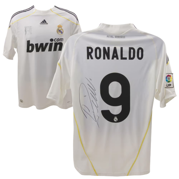 Cristiano Ronaldo Signed Real Madrid FC Home Soccer Jersey #9 with Bec