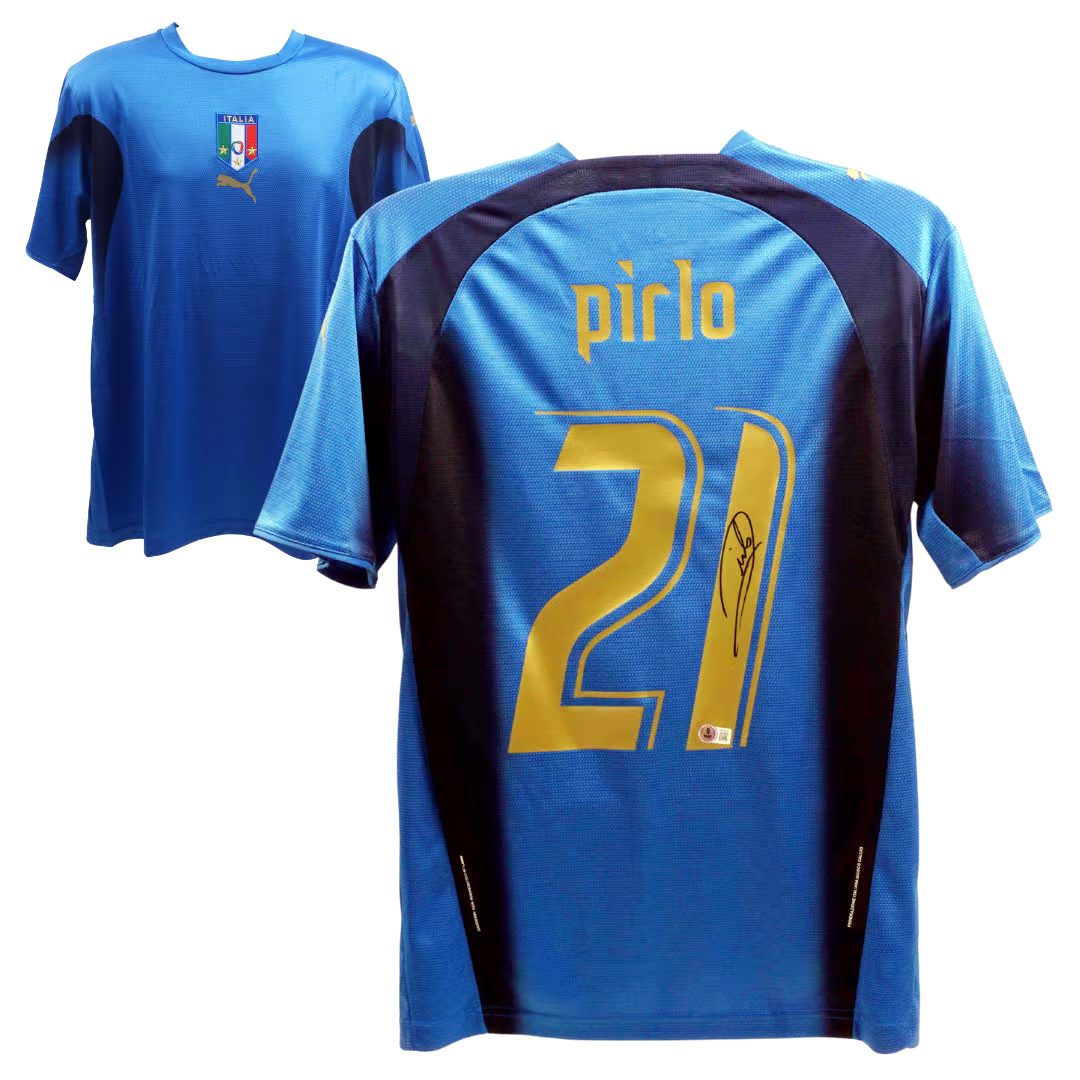 Andrea Pirlo Signed Italy FC Home Soccer Jersey #21 with Beckett Witness