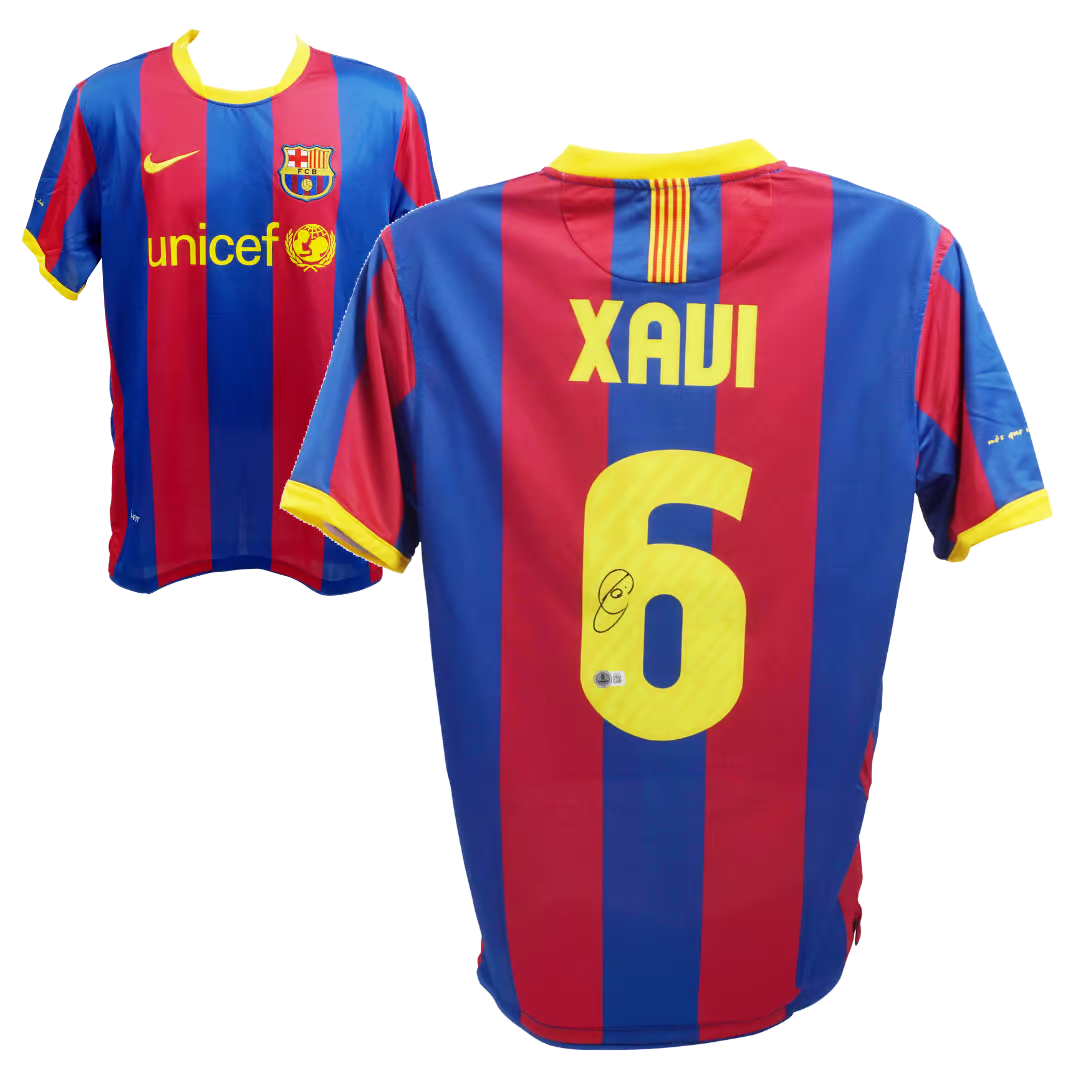 Xavi Hernandez Signed FC Barcelona Home Soccer Jersey #6 with Beckett COA