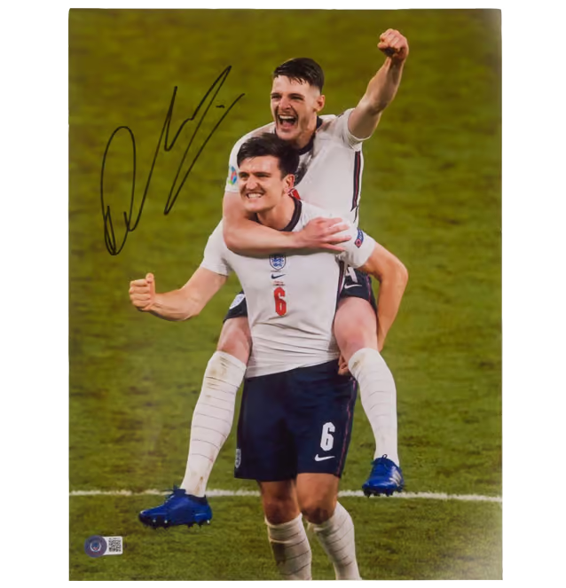 Declan Rice Signed England Soccer Print Size 12″ x 16″ with Beckett COA