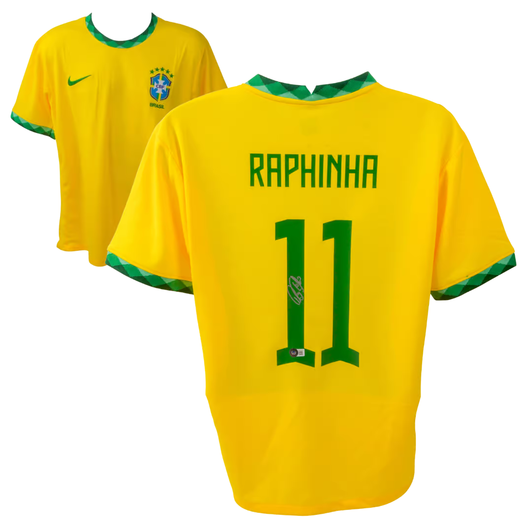 Raphinha Signed Brazil FC Home Soccer Jersey #11 with Beckett COA