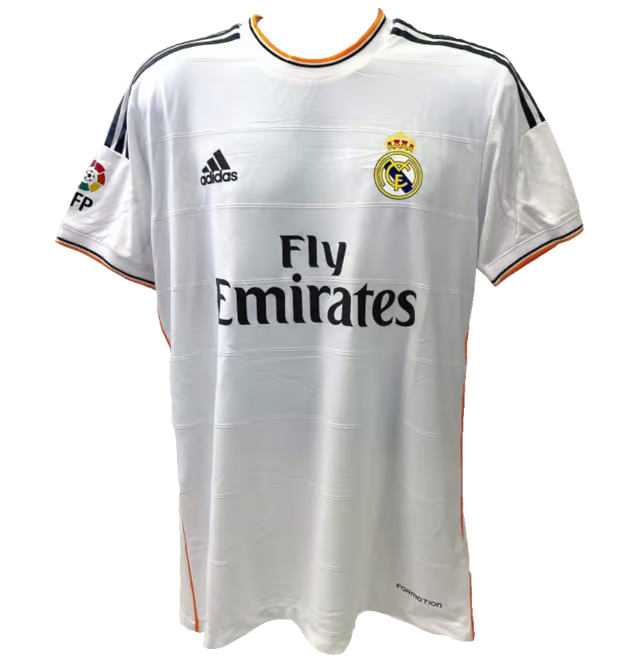 Karim Benzema Signed Real Madrid FC Home Soccer Jersey #9 with Beckett COA