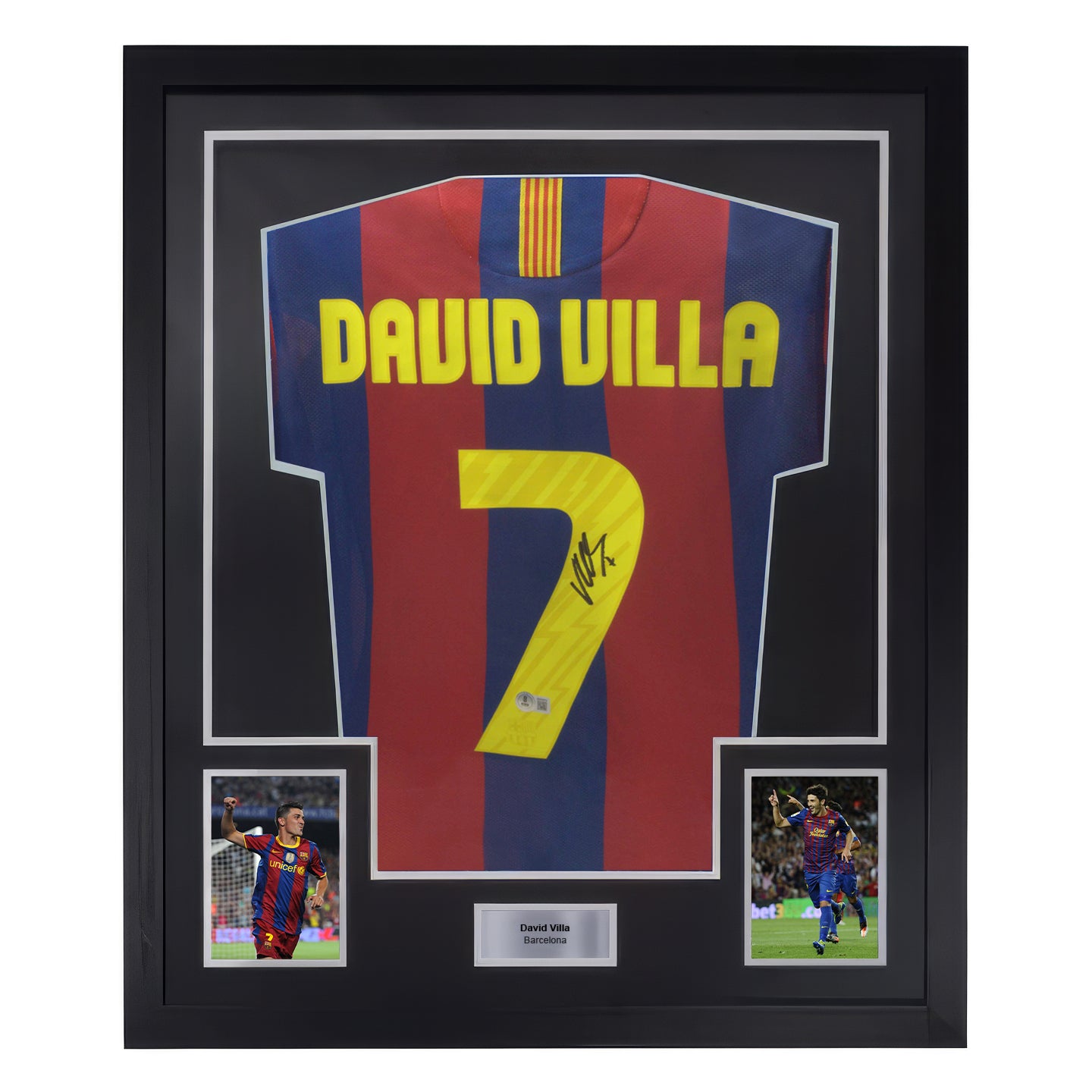 Framed David Villa Signed FC Barcelona Home Soccer Jersey #7 with Beckett Witness