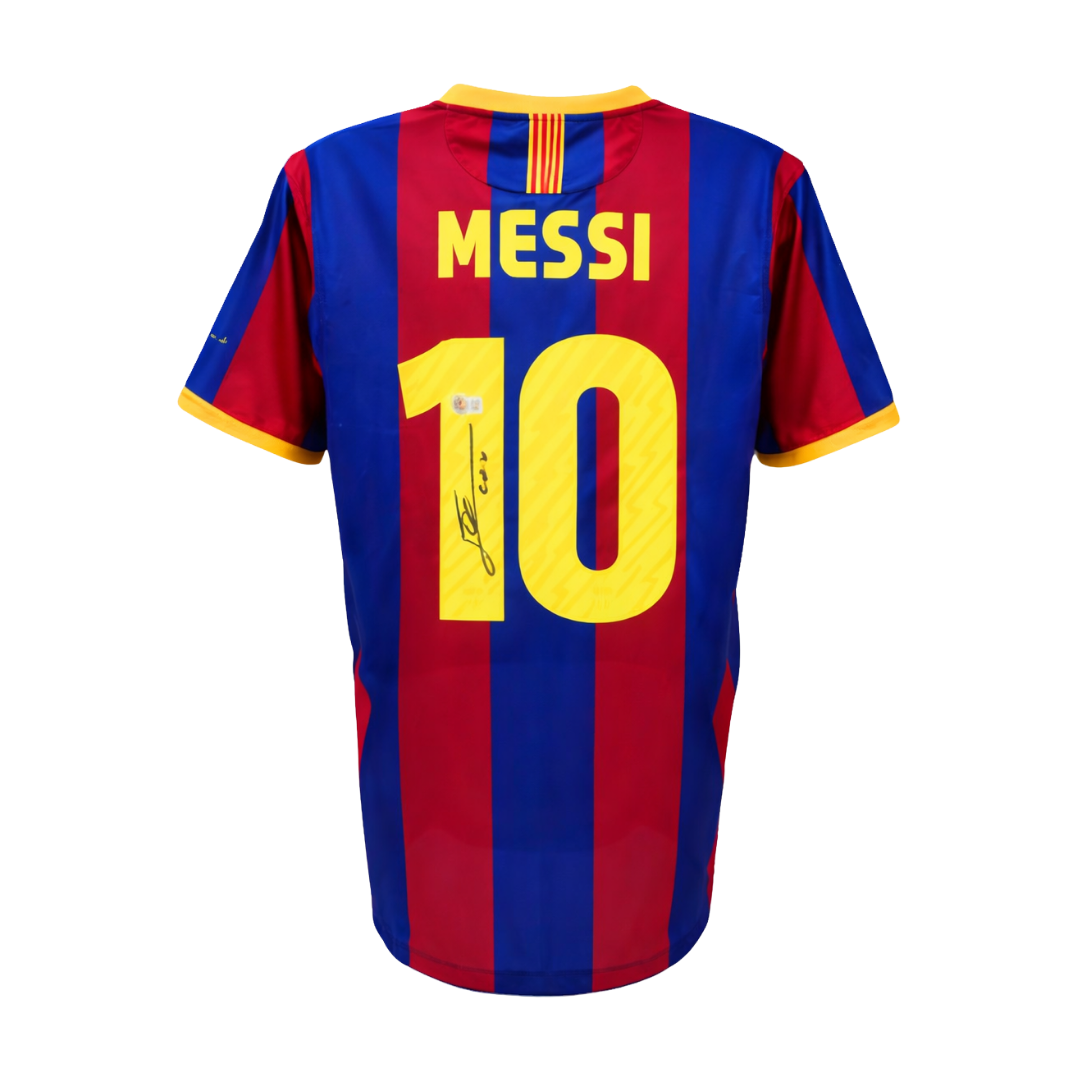 Framed Lionel Messi Signed FC Barcelona Home Soccer Jersey #10 with Beckett Witness