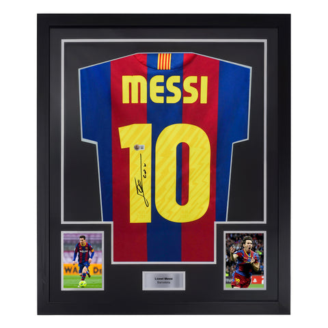 Framed Lionel Messi Signed FC Barcelona Home Soccer Jersey #10 with Beckett Witness