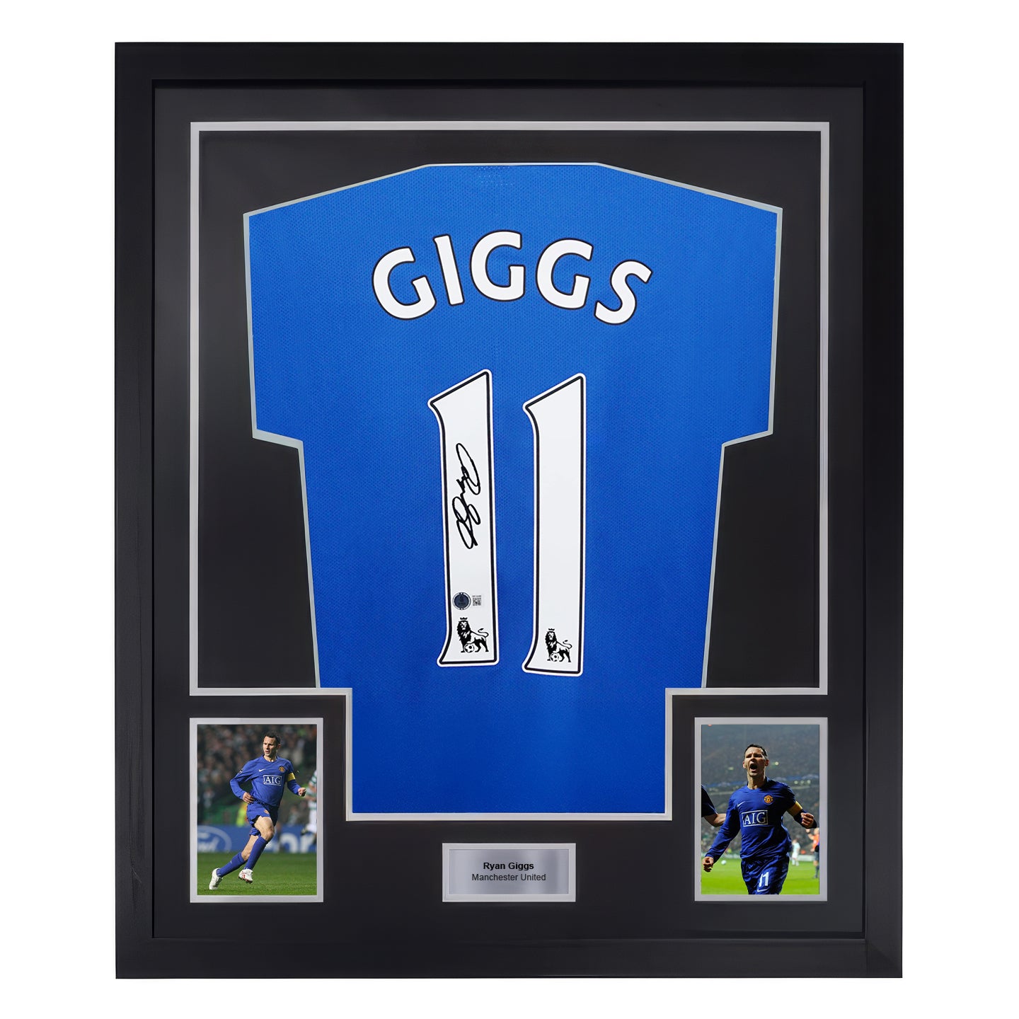 Framed Ryan Giggs Signed Manchester United Soccer Jersey #11 with Beckett Witness