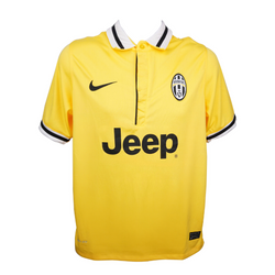 Giorgio Chiellini Signed Juventus Away Soccer Jersey #3 with Beckett Witness