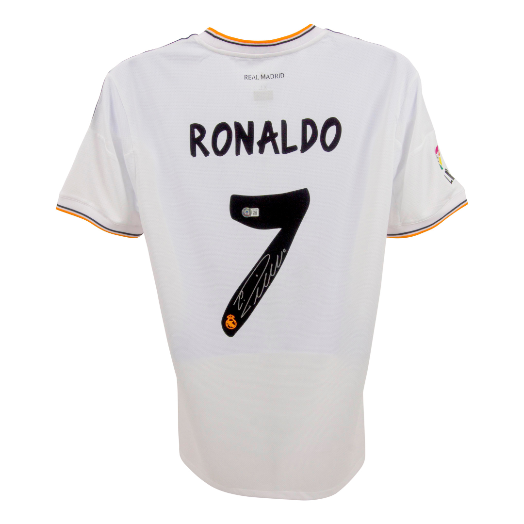 Cristiano Ronaldo Signed Real Madrid Home Soccer Jersey #7 with Beckett COA