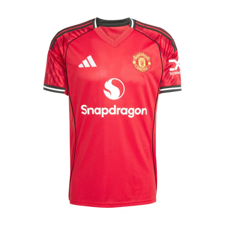 Matheus Cunha Signed Manchester United Home Soccer Jersey #10 with Beckett COA
