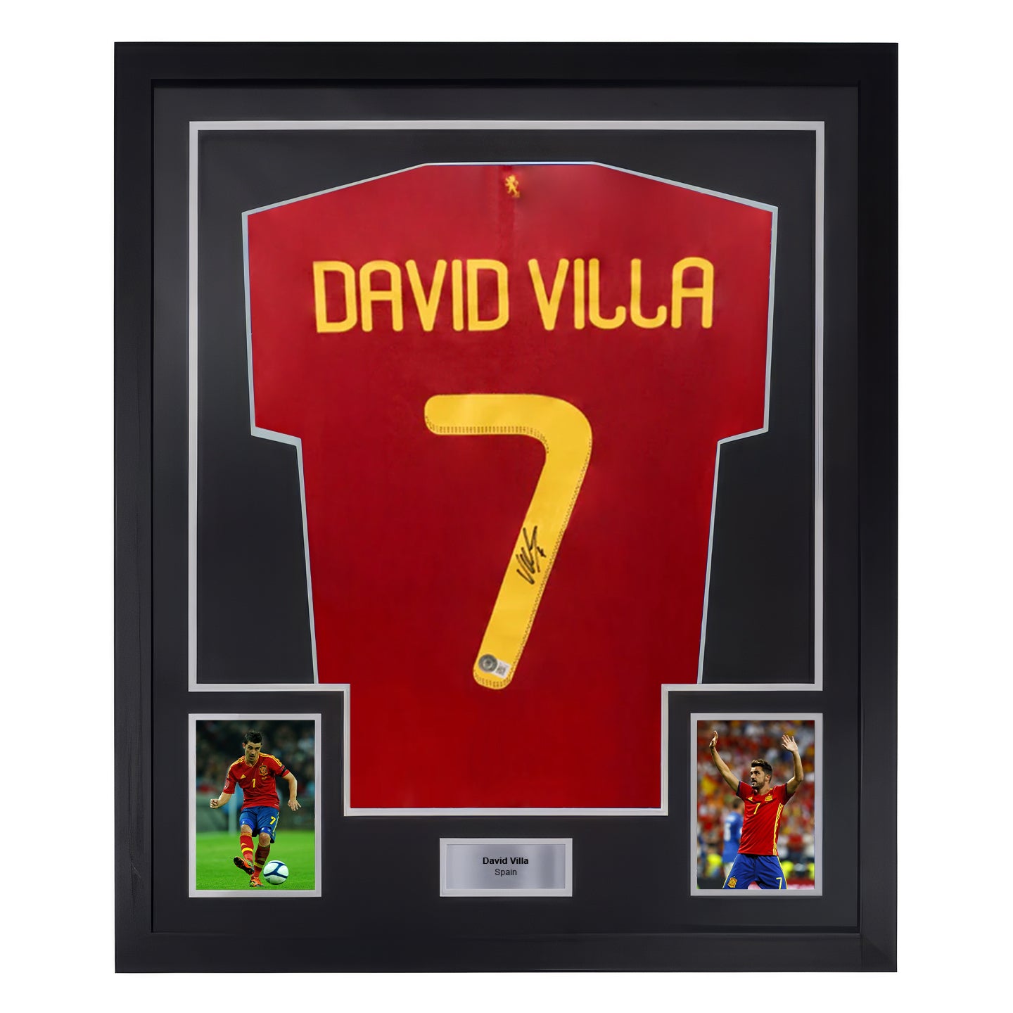 Framed David Villa Signed Spain FC Home Soccer Jersey #7 with Beckett COA