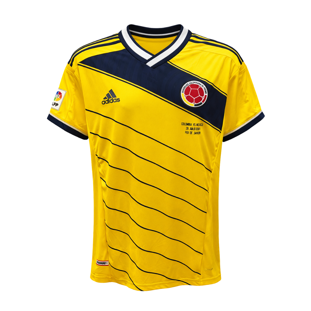 Framed James Rodriguez Signed Colombia Soccer Jersey #10 with Beckett Witness