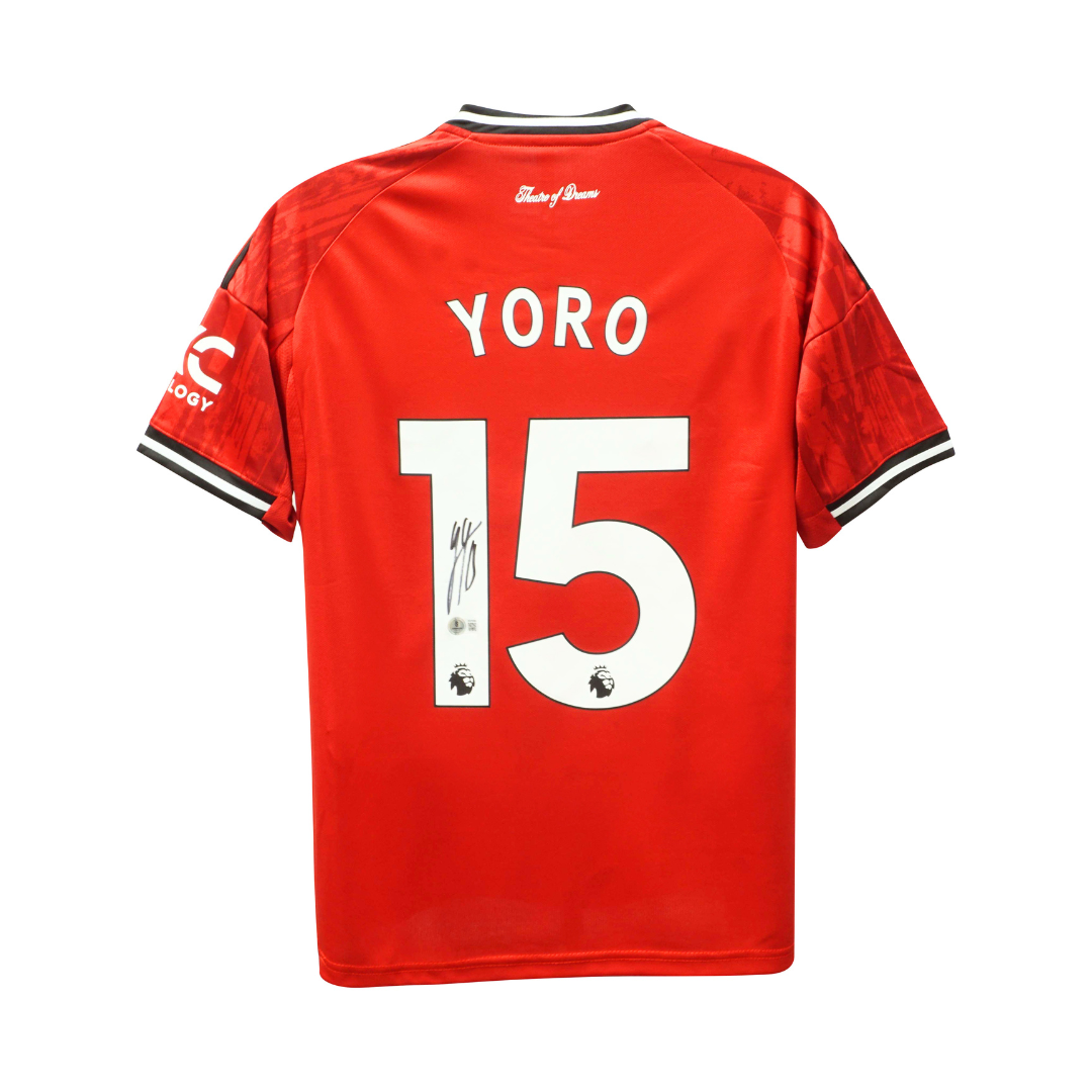 Framed Leny Yoro Signed Manchester United Home Soccer Jersey #15 with Beckett COA