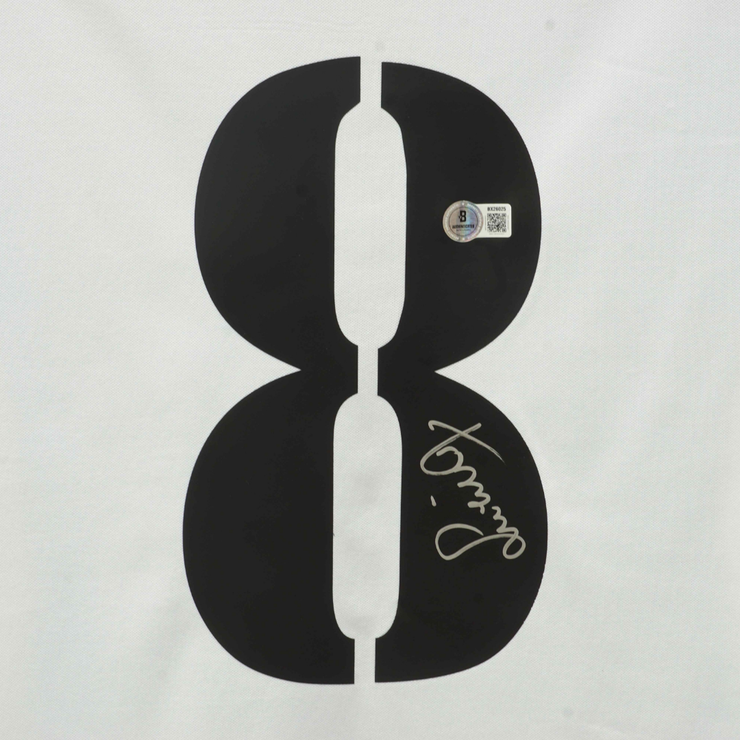 Framed Steve McManaman Signed Real Madrid Home Soccer Jersey #8 with Beckett COA