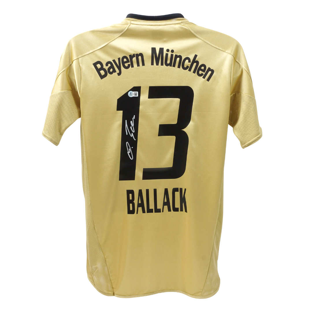 Michael Ballack Signed FC Bayern Munich Soccer Jersey #13 with Beckett Witness