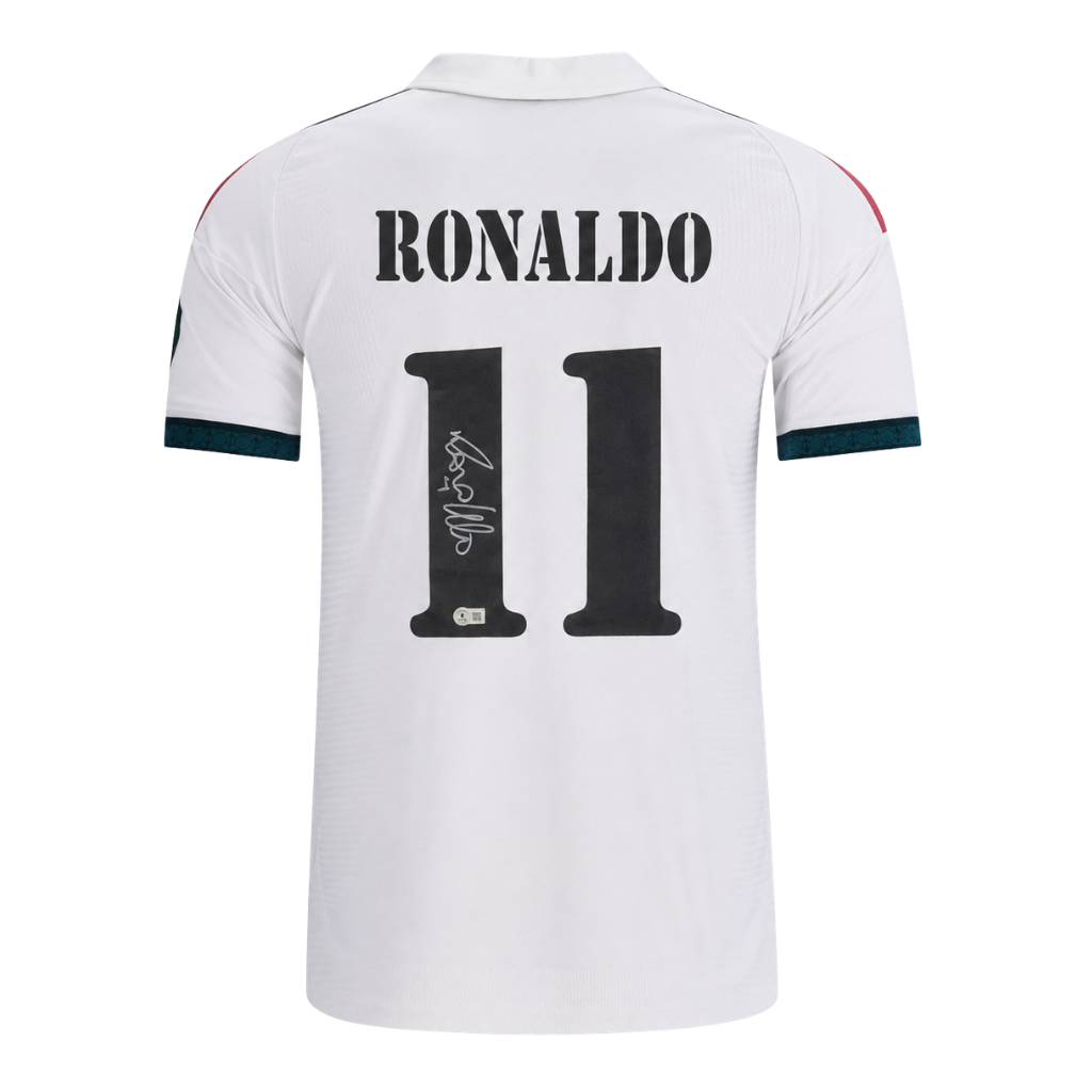 Ronaldo Nazario Signed 2026-27 Real Madrid Home Jersey #11 with Beckett COA