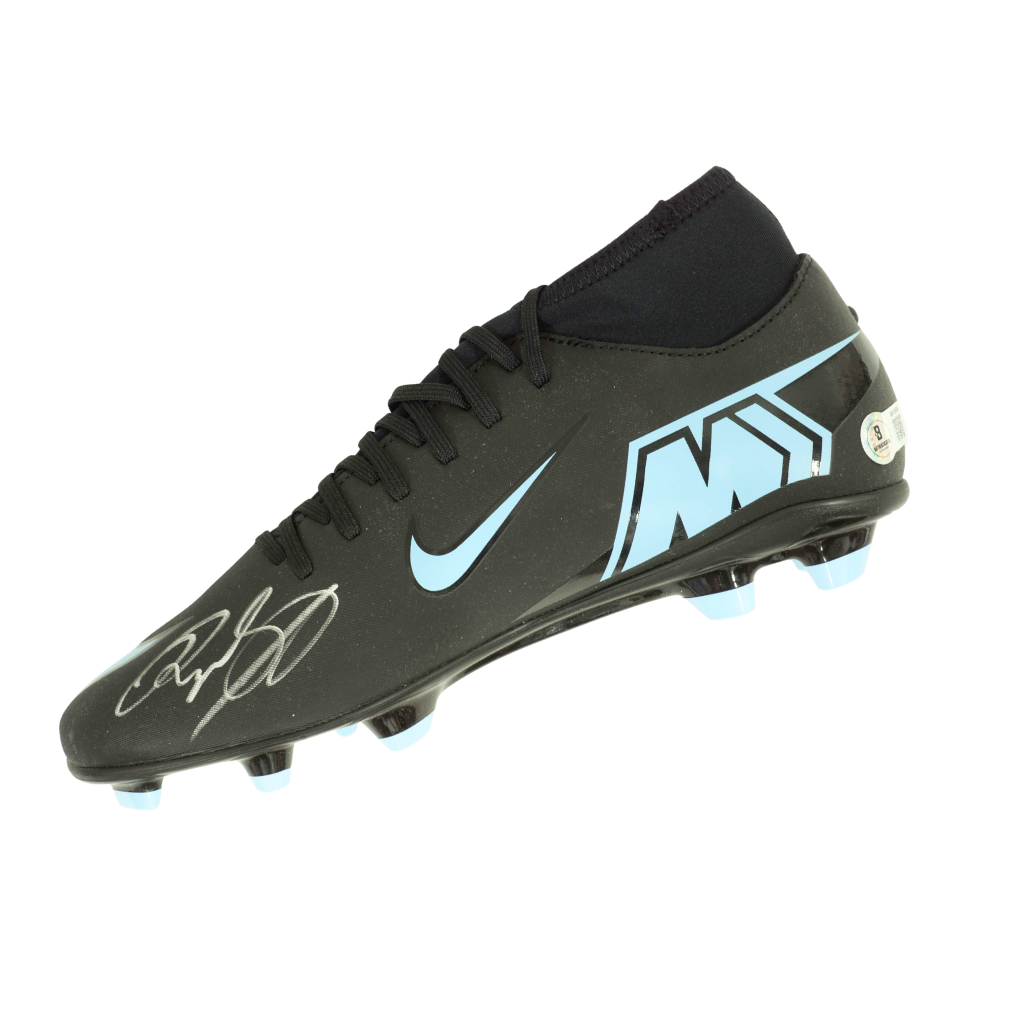 Ryan Giggs Signed Nike Mercurial Superfly Soccer Cleat with Beckett COA