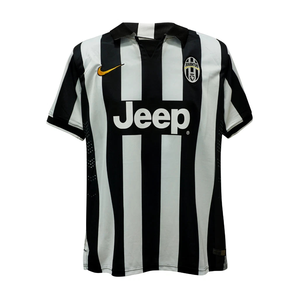 Framed Andrea Pirlo Signed Juventus Home Soccer Jersey #21 with Beckett COA