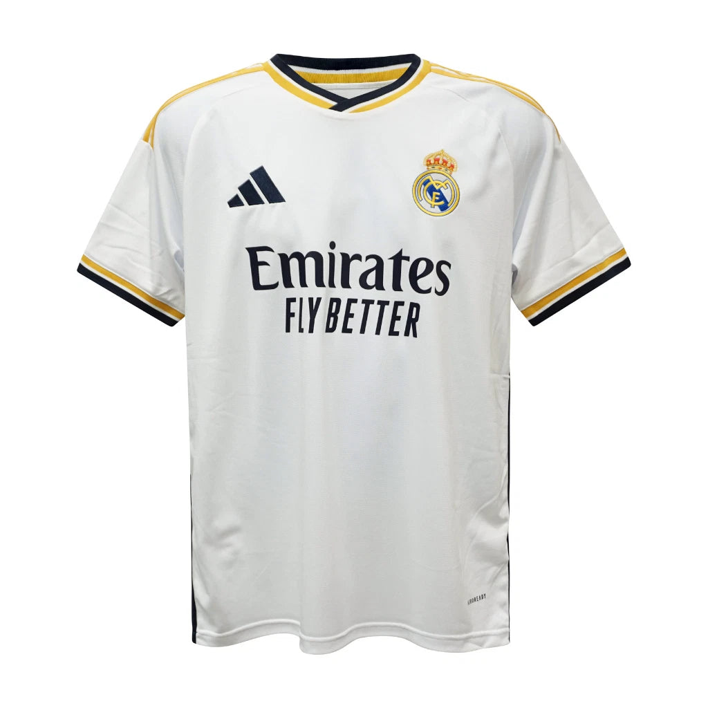 Framed Federico Valverde Signed Real Madrid FC Home Soccer Jersey #15 with Beckett COA